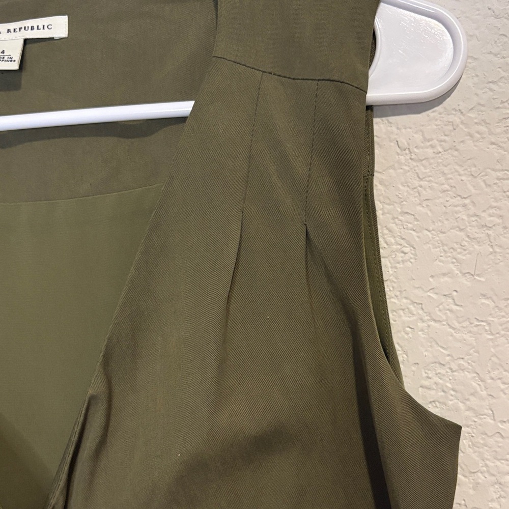 Banana Republic Olive Green Wrap Dress 4 - Picture 5 of 6